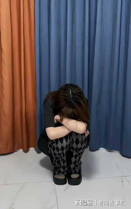 最新爆料猫女女友视频播放,网络热议不断！